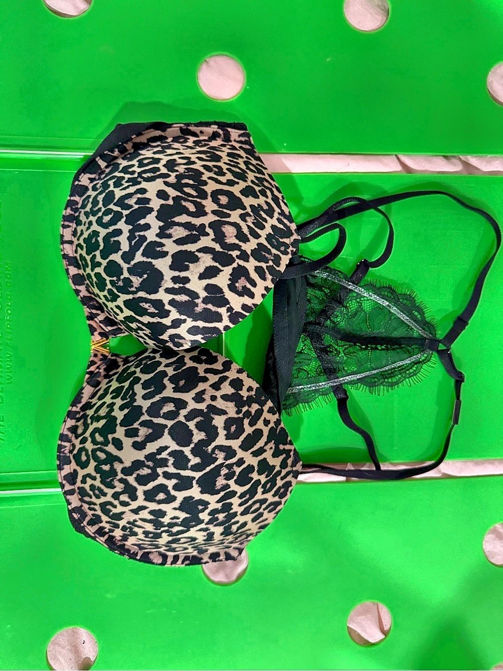 Victoria's Secret Leopard Print Bra 38C